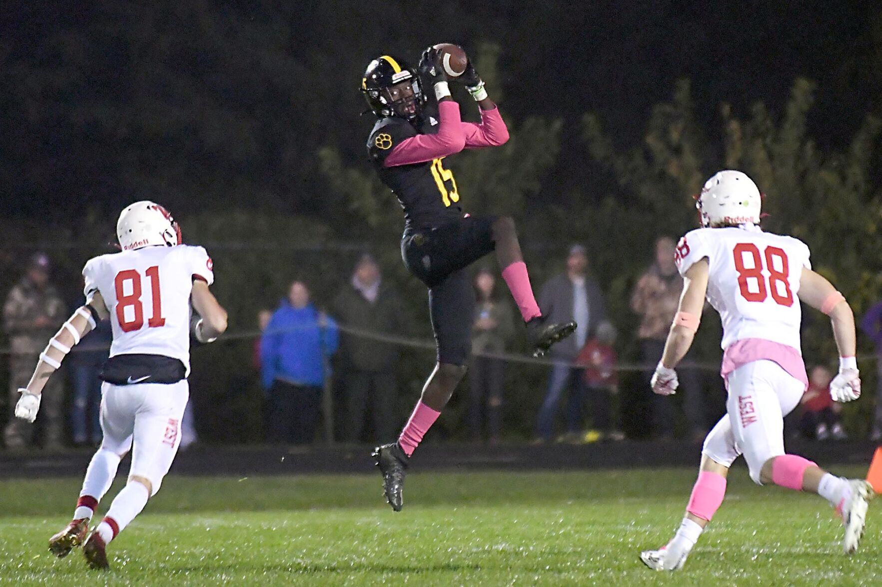 Mankato East v. Mankato West football 5
